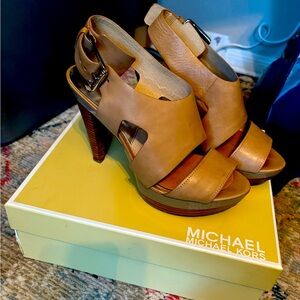 Micheal Kors heels
